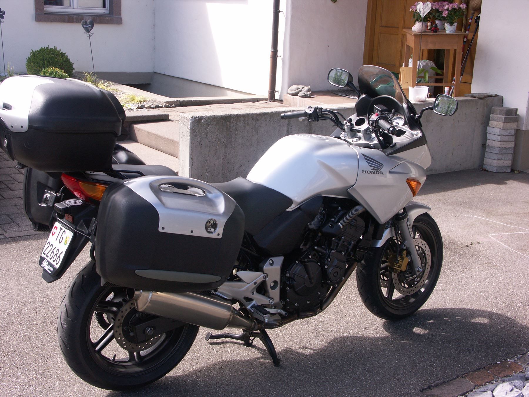 Хонда сбф 600 са