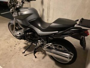 BMW R1200R 2010 года из Швейцарии. На заказ! — фото 1