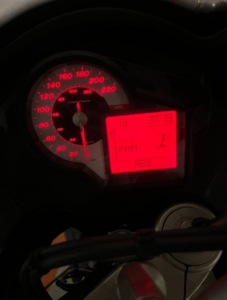 APRILIA MANA 850 GT 2015 из Швейцарии — фото 5