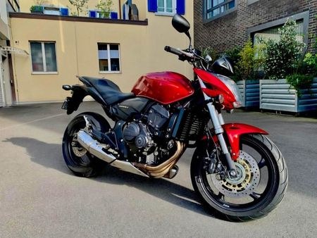 HONDA CB 600F HORNET 2009 из из Швейцарии — фото 1