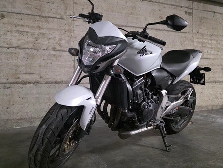 HONDA CB 600F HORNET 2011 из Швейцарии — фото 1