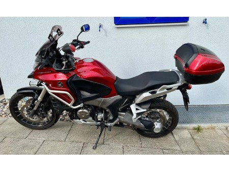 HONDA VFR 1200 2012 из Швейцарии — фото 1