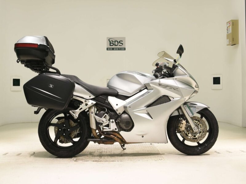 Honda VFR800F 2006 из Японии — фото 1