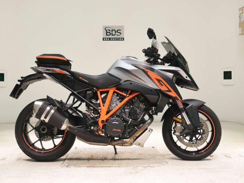 KTM 1290 SUPERDUKE GT 2018 из Японии — фото 1
