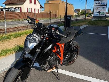 KTM SUPER DUKE 1290 R 2014 из Швейцарии — фото 1