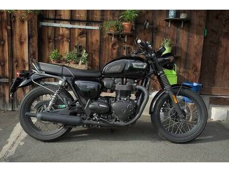 TRIUMPH BONNEVILLE T100 T120 2020 из Швейцарии — фото 1