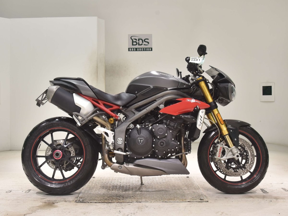 Triumph SPEED TRIPLE R 2017 из Японии — фото 1