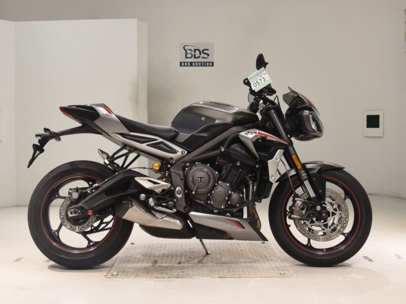Triumph STREET TRIPLE RS 2021 из Японии — фото 1