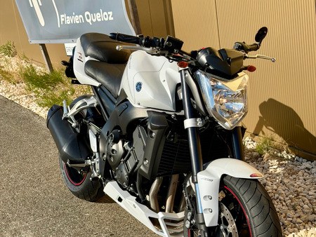 YAMAHA FZ FZ1 2009 из Швейцарии — фото 1