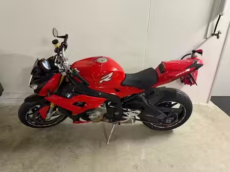 BMW S1000R 2014 из Швейцарии — фото 1