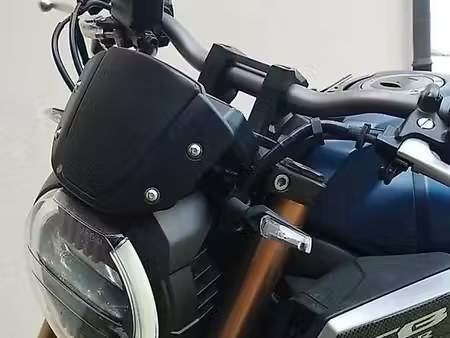 HONDA CB 650R 2020 из Швейцарии — фото 1