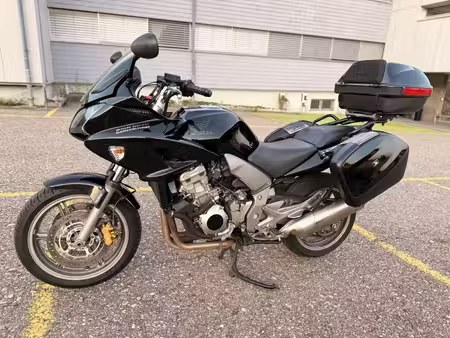 HONDA CBF 1000 2009 из Швейцарии — фото 1