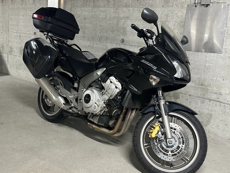 HONDA CBF 1000 2009 из Швейцарии — фото 1