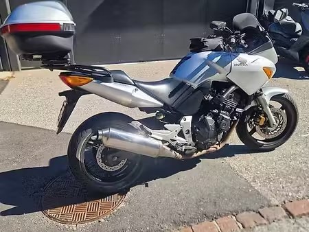 HONDA CBF 600 2005 из Швейцарии — фото 1