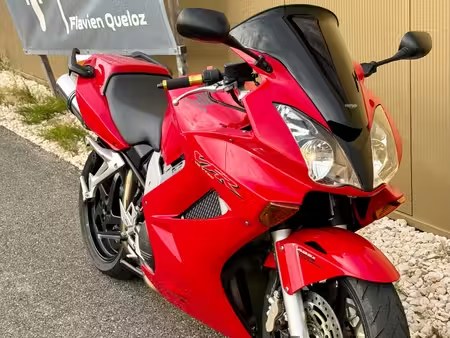HONDA VFR 800 2002 из Швейцарии — фото 1