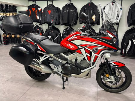 HONDA VFR 800X CROSSRUNNER 2015 из Швейцарии — фото 1