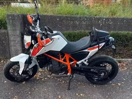 KTM DUKE 690 SMC 2017 из Швейцарии — фото 1