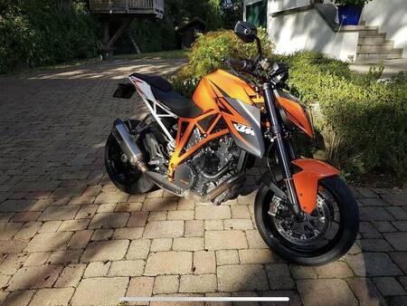 KTM SUPER DUKE 1290 R 2015 из Швейцарии — фото 1