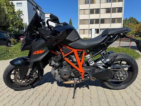 KTM SUPER DUKE 1290 R 2015 из Швейцарии — фото 1