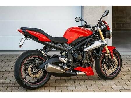 TRIUMPH STREET TRIPLE 2017 из Швейцарии — фото 1
