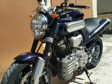 YAMAHA MT 07 2023 из Швейцарии — фото 1