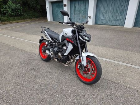 YAMAHA MT 09 2019 из Швейцарии — фото 1
