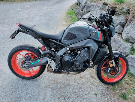 YAMAHA MT 09 2021 из Швейцарии — фото 1