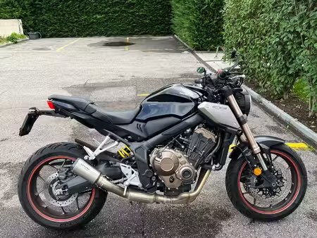 HONDA CB 650R 2019 из Швейцарии — фото 1