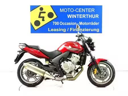 HONDA CBF 600 2008 из Швейцарии — фото 1