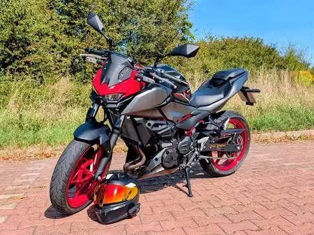 KAWASAKI Z 500 2025 из Германии — фото 1