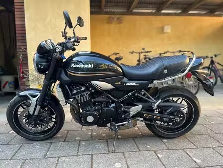 KAWASAKI Z900RS 2018 из Швейцарии — фото 1
