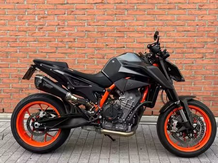 KTM DUKE 890 R 2021 из Швейцарии — фото 1